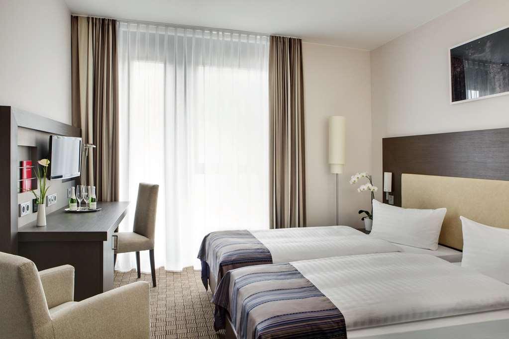 Intercityhotel Hamburg Dammtor-Messe Room photo