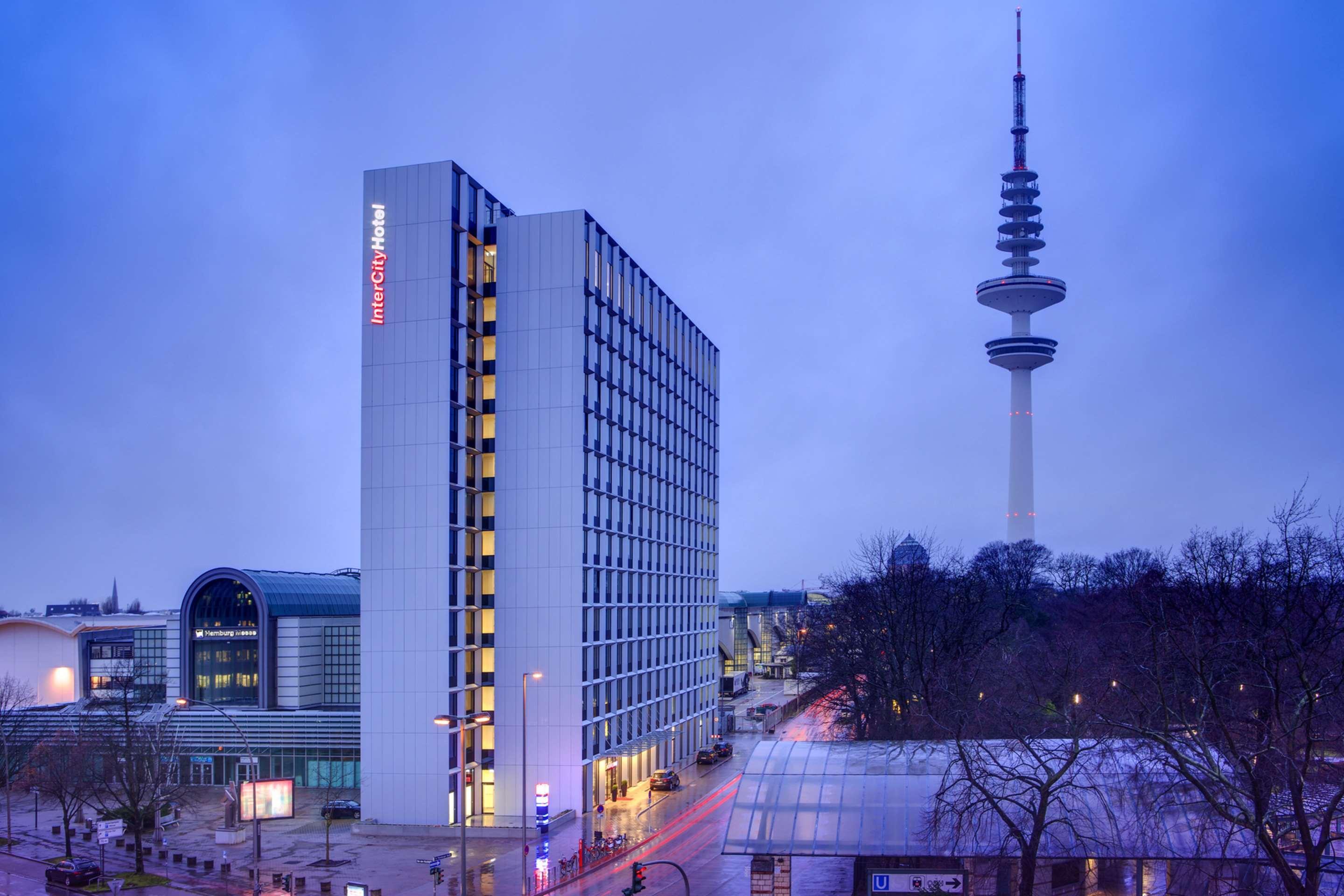 Intercityhotel Hamburg Dammtor-Messe Exterior photo