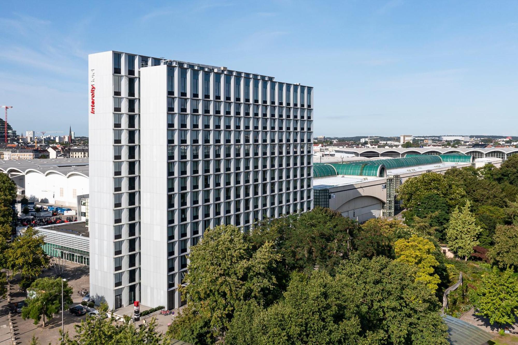 Intercityhotel Hamburg Dammtor-Messe Exterior photo